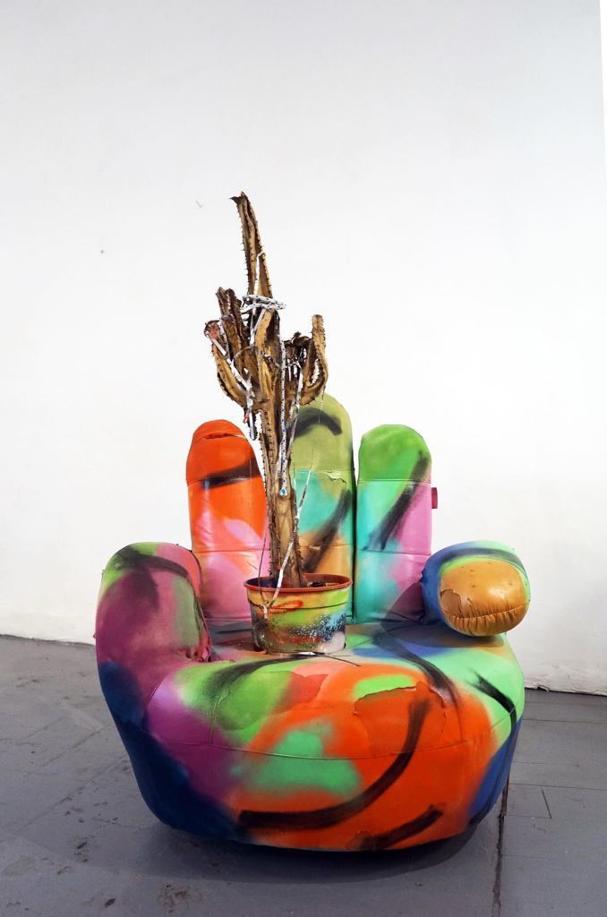 Manuel Pomar art contemporain contemporary art Toulouse dérive amertume dessin histoire pop référence nature culture peinture Golgotha Golgotha picnic théâtre Garonne peinture spray techniques mixtes mix media drawing image picture abstrait abstrait atelier studio artist studio peinture painting