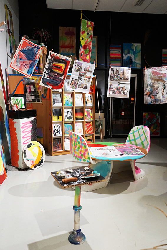 Manuel Pomar art contemporain contemporary art néon néon light enseigne neon sign signs Toulouse dérive amertume dessin histoire pop référence nature culture techniques mixtes mix media painting abstrait painting peinture peinture abstraite alcool Suze Campari cocktail bartender bar culture modernité Colors Pop culture carrière collecte collection upgradage recyclage ne pas ajouter d'objets au monde université Jean-Jaurès CIAM la Fabrique AFTER Jérôme Carrié commissariat objets appropriation