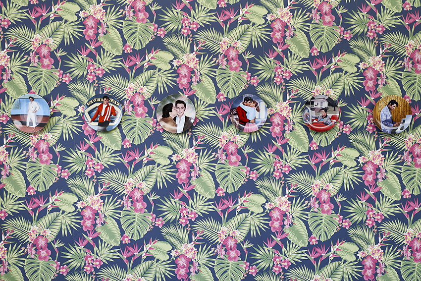 art contemporain Occitanie Toulouse contemporary art curator commissariat d’exposition commissaire Manuel Pomar installation Mademoiselle Kat Camille Lavaud Sète cinéma art populaire CLAP MIAM Hervé Di Rosa Pop Galerie Guy Brunet Michel Gondry Elvis Presley