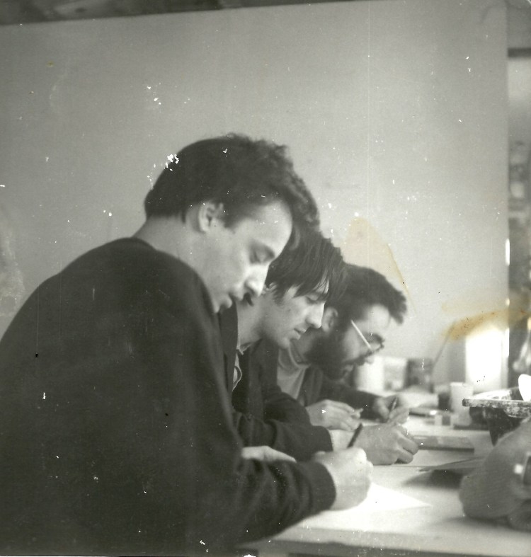 art contemporain contemporary art collectif d'artistes collective people portrait de groupe 330 330+1 Bret Easton Ellis École des Beaux Arts de Toulouse étudiant étudiants art school Stéphane Arcas Jean Pommiès Pascal Marzo Nicolas Gout Manuel Pomar Bleu Bleu le 22 Lycée Raymond Naves Black Star Hulk il manque Hulk dans un coin