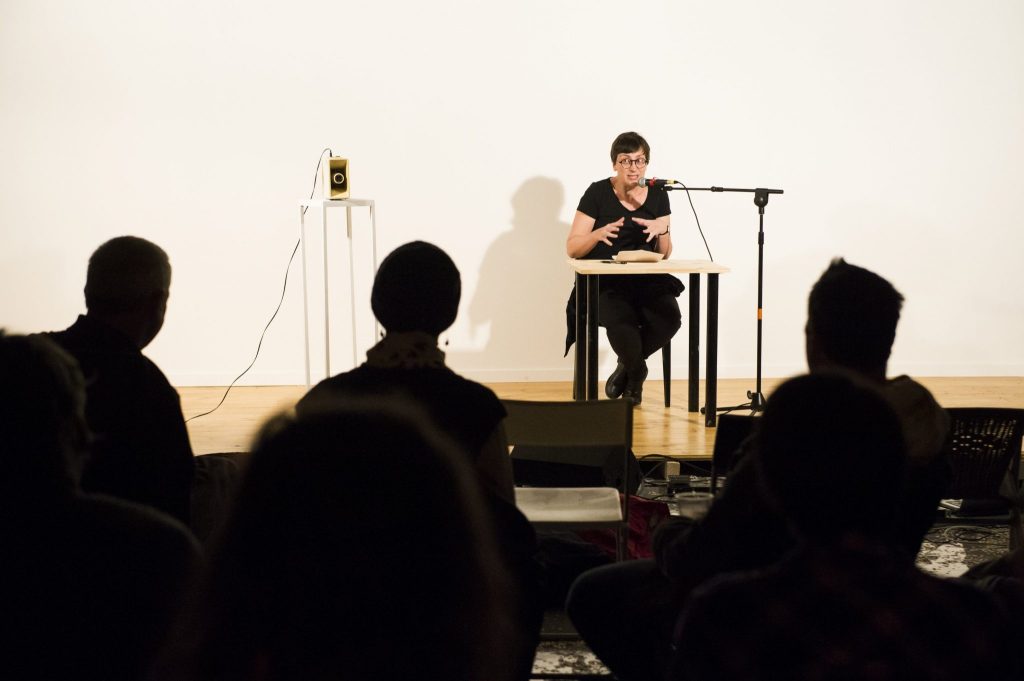 art contemporain Occitanie Toulouse contemporary art curator commissariat d’exposition commissaire Stéphane Arcas théâtre écriture film dramaturgie années 90 nineties Printemps de Septembre Manuel Pomar twin Towers mur de Berlin Marseille Bruxelles décor envers du décor Life comédiens grunge Marie-Pierre Bonniol 330 330+1 bleu bleu