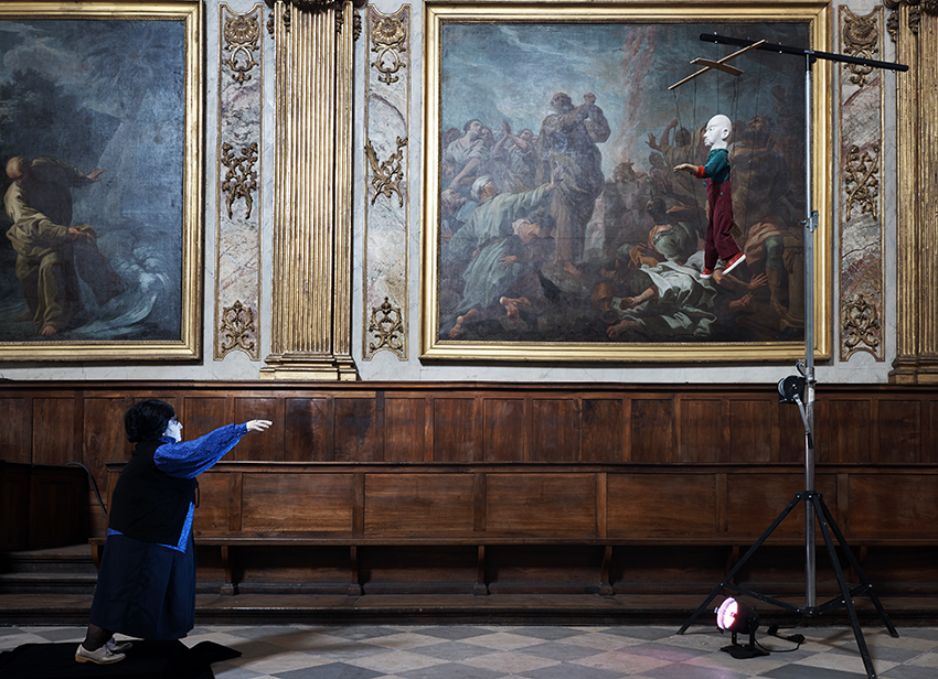art contemporain Occitanie Toulouse contemporary art curator commissariat d’exposition commissaire Manuel Pomar Stéphane Arcas Virgine Barré Vincent Kohler Nicolas Milhé chapelle des carmélites ceci n’est pas